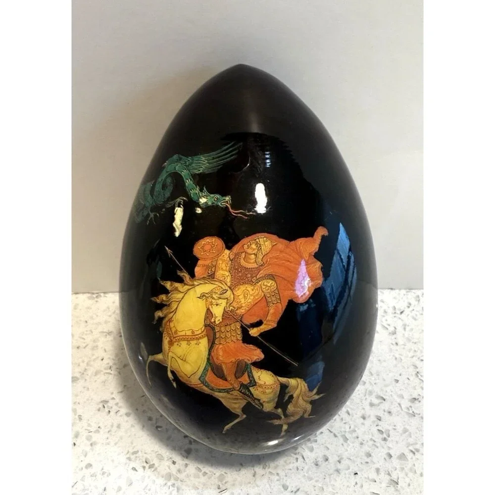 Vintage Russian Hand painted Lacquer Wooden Egg Fairytale Scene Signed 4